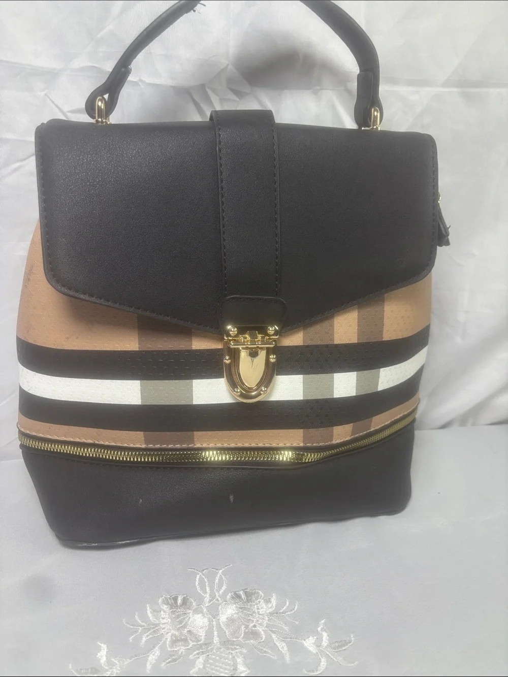 Black Men's Crossbody Bag with Striped Interior